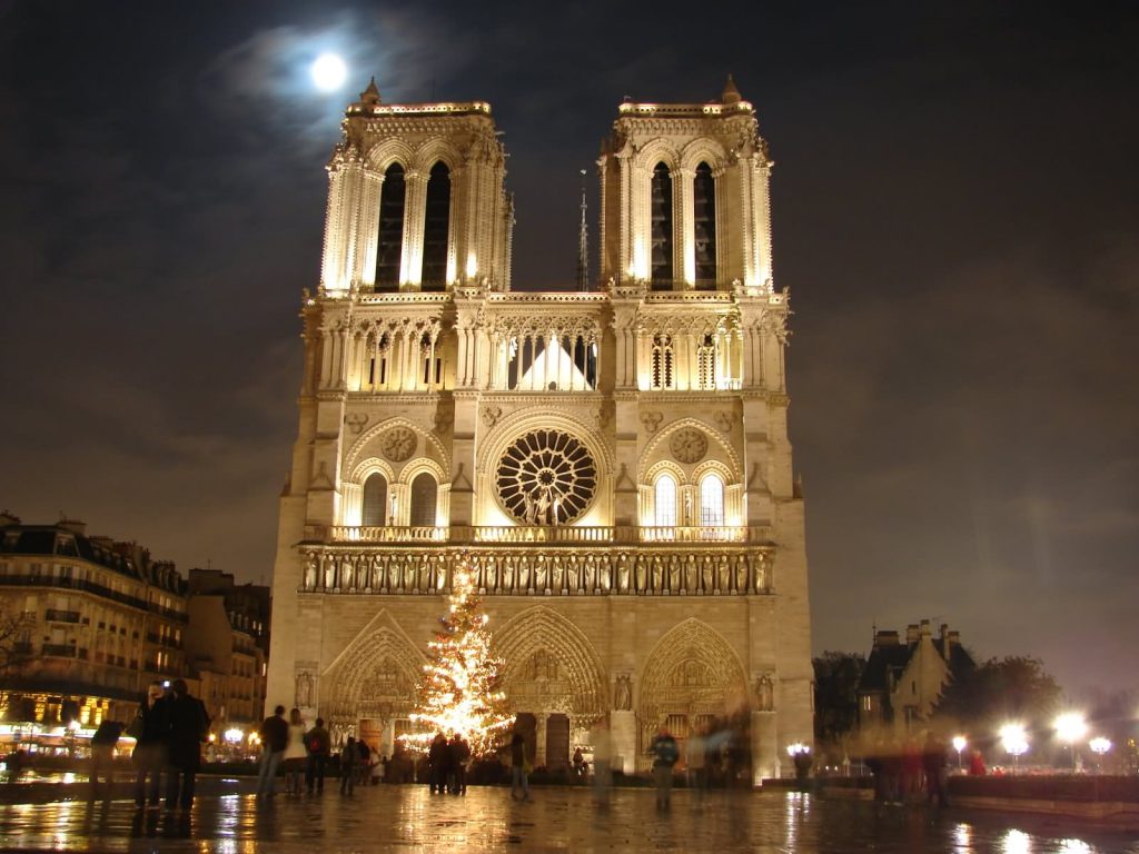 Što Bauhaus i newyorški neboderi baštine od Notre Dame. Kultura, tehnologija i ekonomija srednjovjekovne moderne