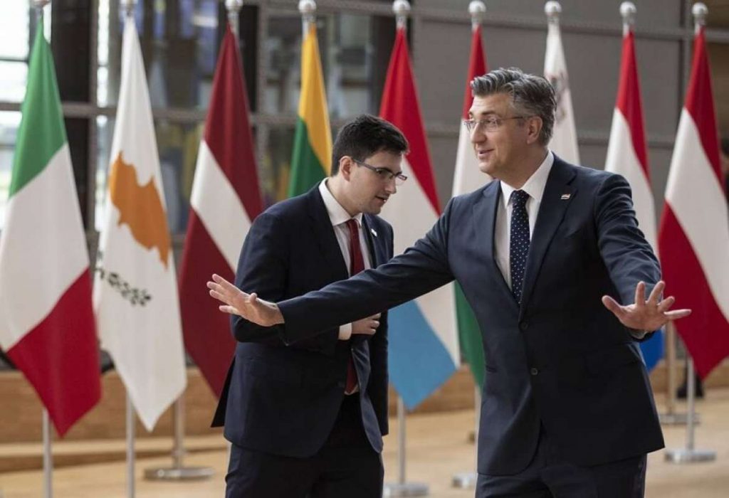 Prokletstvo memorije. EU kao federacija, Plenković kao Crvenkovski. Normativni optimizam i nepromjenjiva regionalna nejednakost