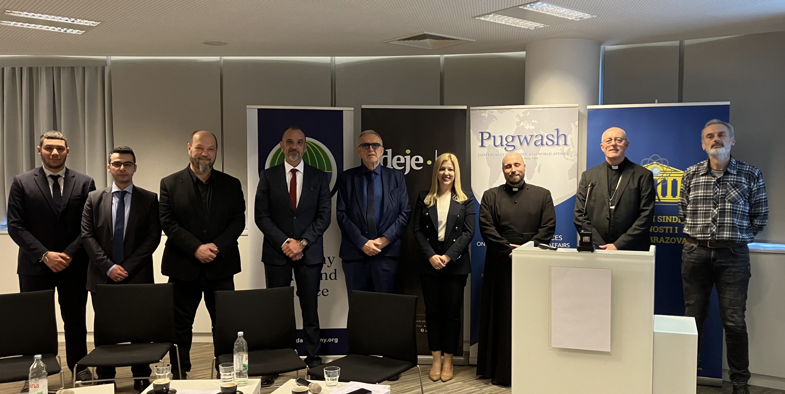Promocija mira. Što mogu znanost, religije i mediji.