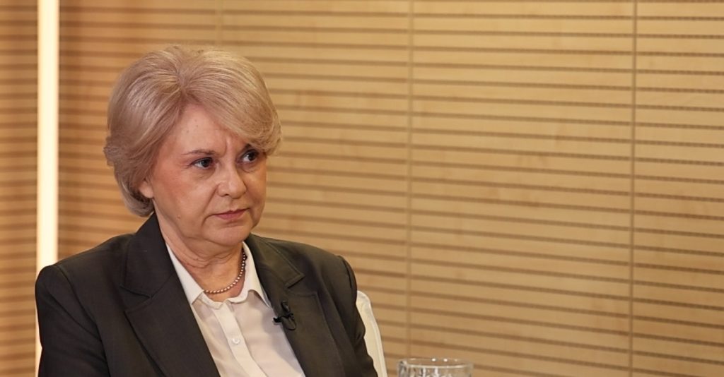 Ne može se kvalitetno predavati na pet fakulteta odjednom