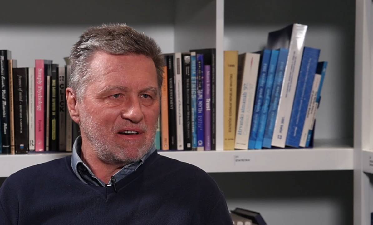 Pravni pogled na AI: Može li umjetna inteligencija biti autor?